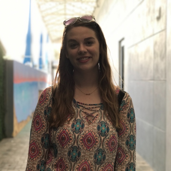 Meet your Posher, Annie - Picture 1 of 1